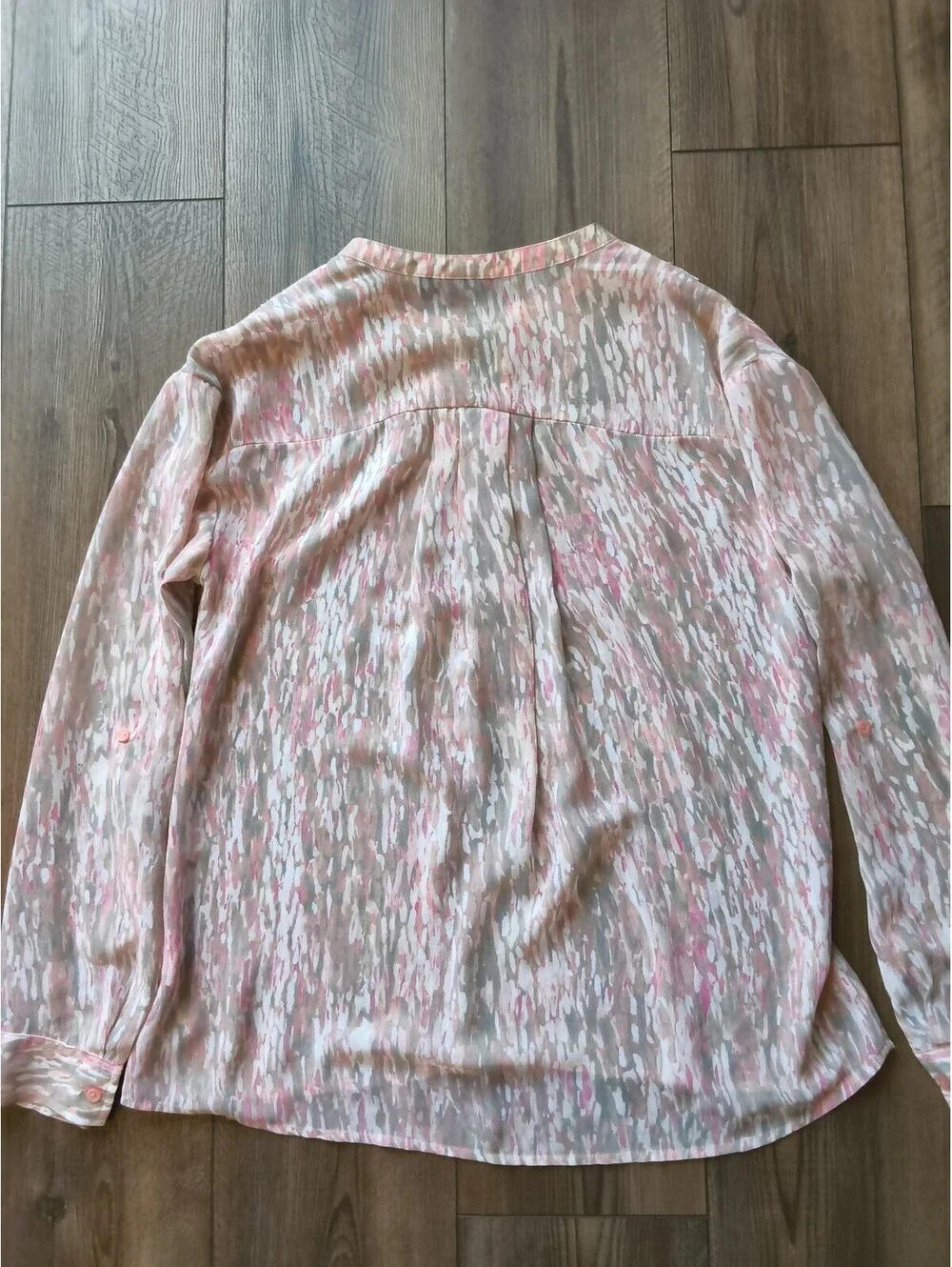 a.n.a Women's Sheer Flowy Blouse Large Pink Gray Patterned Polyester